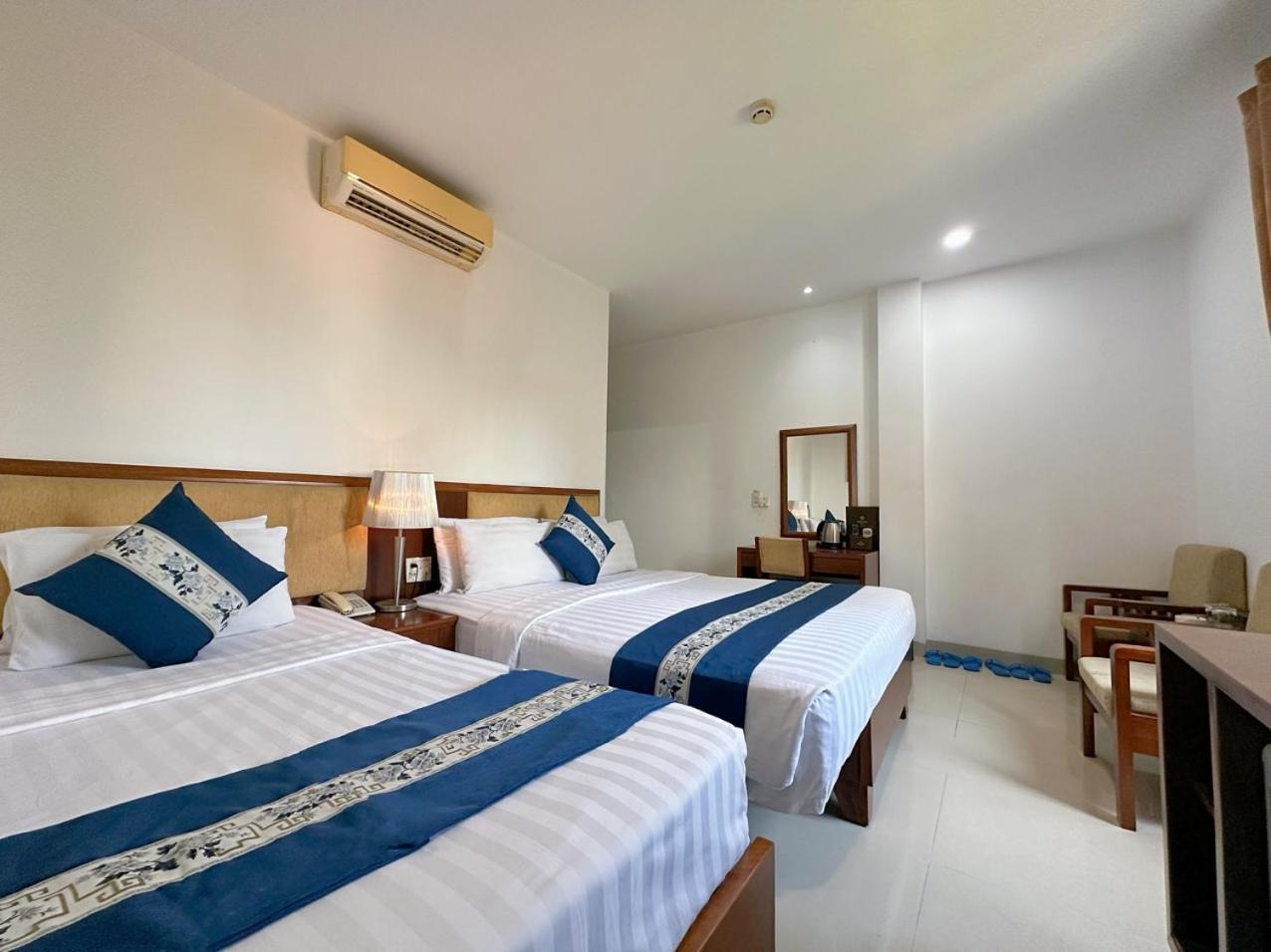 Ruby Star Hotel- Near Ben Thanh Market مدينة هوشي منه المظهر الخارجي الصورة