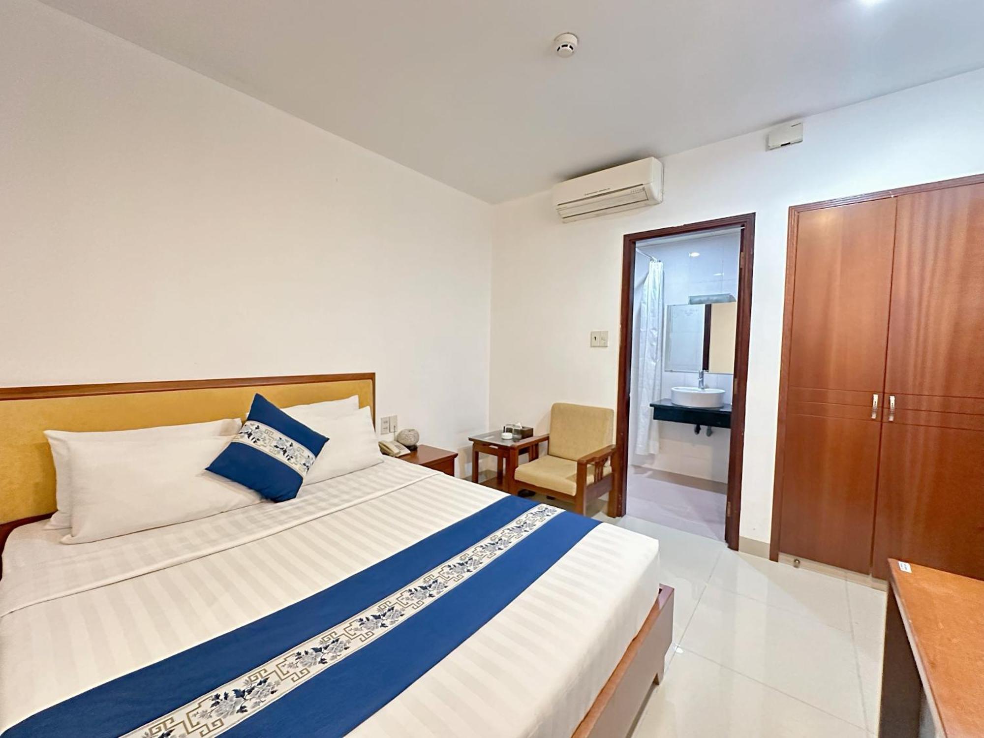 Ruby Star Hotel- Near Ben Thanh Market مدينة هوشي منه المظهر الخارجي الصورة