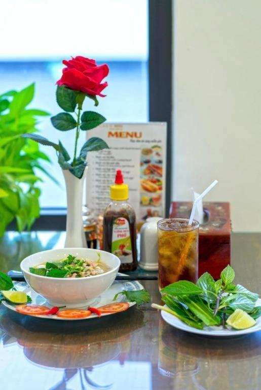 Ruby Star Hotel- Near Ben Thanh Market مدينة هوشي منه المظهر الخارجي الصورة